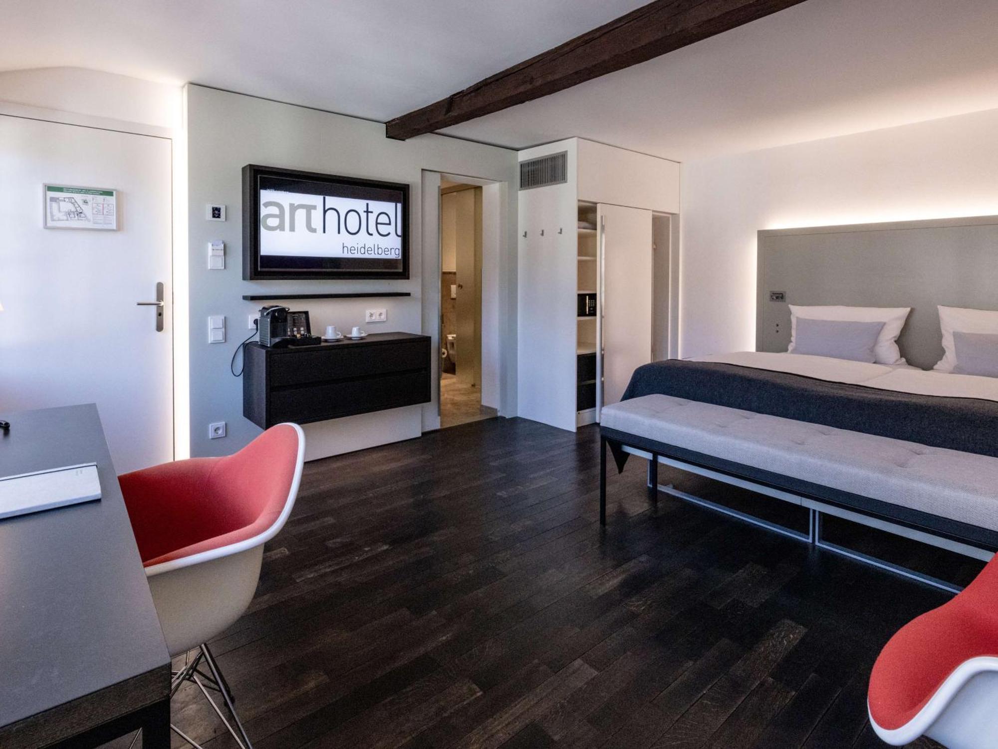 Arthotel 4*